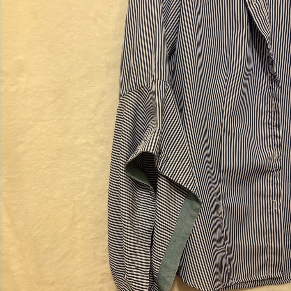 Blue and White Striped Button-Up Shirt - Picture 5 of 5